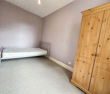2 bed lower flat to rent in NE28 - Photo 6