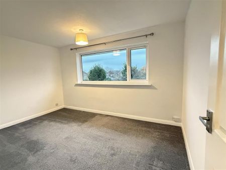 2 bedroom semi-detached house to rent - Photo 3