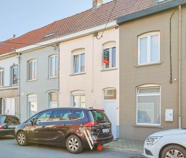 Huis te huur in Roeselare voor € 850 met 2 slaapkamers - Foto 3