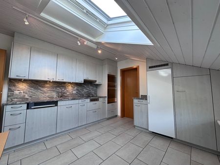 3.5 Zimmer, 111 m², 2. Stock - Foto 3