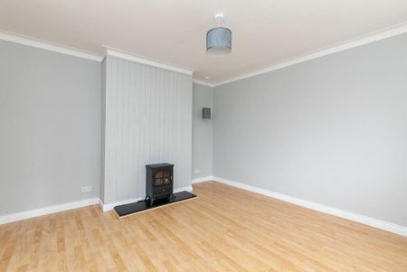 38 Erinvale Avenue, Belfast, BT10 0FN - Photo 2