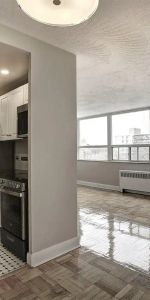 60 Tyndall Ave — 1 Bedroom - Photo 4