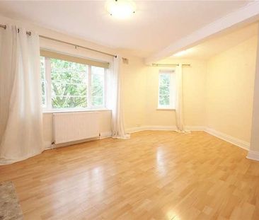 White Rose Lane, Woking, Surrey, GU22 - Photo 3