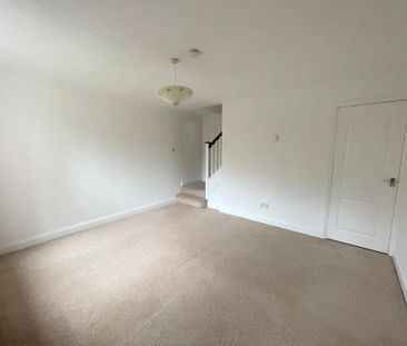 2 bedroom end of terrace house to rent - Photo 1