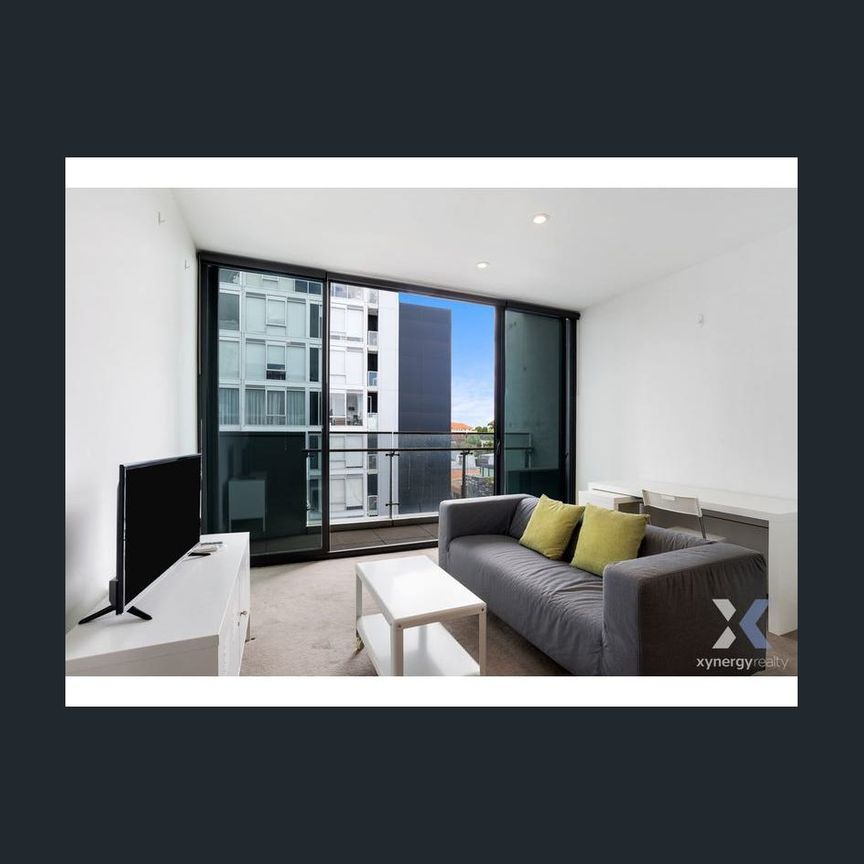 Modern Studio Apartment in the Heart of South Yarra! - Photo 1