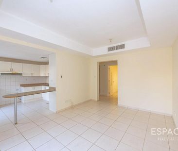 Park and Lake | 2 Bed + Study | Available - Photo 3