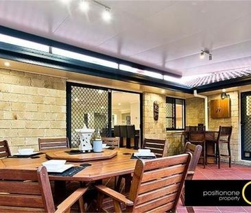 Beautiful Family Home - Photo 1