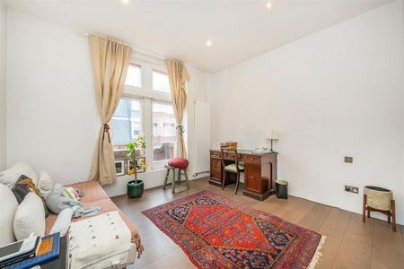 4 bedroom flat to rent - Photo 4