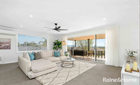 TASTEFULLY RENOVATED TWO STOREY WITH VIEWS - Photo 2