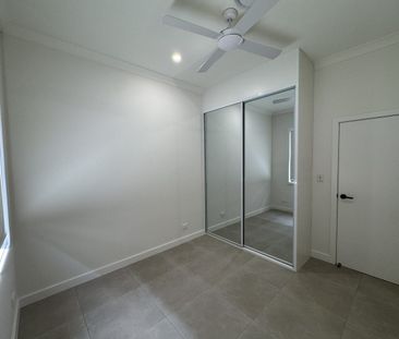 Brand New 3-4 Bedroom Home - Photo 3