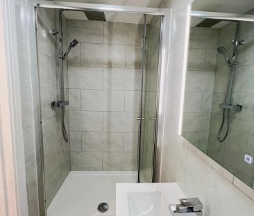room 2 - Photo 4