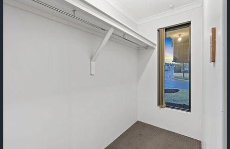 3 Ryhill Crescent, Wellard WA 6170 - House For Rent | Domain - Photo 4