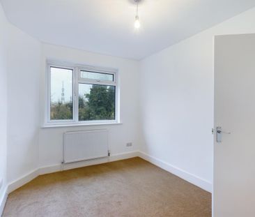 2 bedroom maisonette to rent - Photo 3