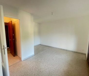 Appartement À Louer - Photo 2