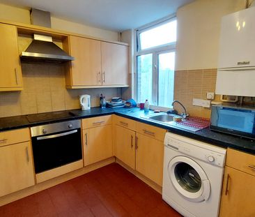 1 bedroom property to rent Hamlet Road, Chelmsford, CM2 - Photo 4