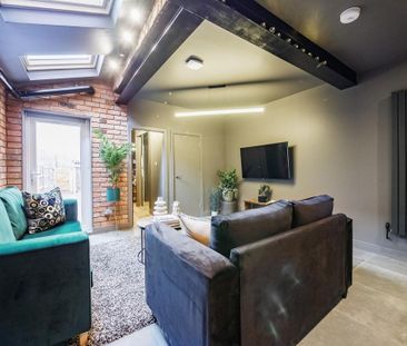 1 bedroom in a house share to rent - Photo 3