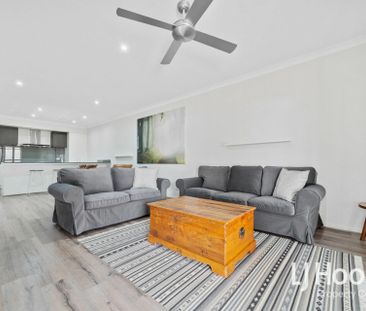 Modern 3-Bedroom Home for Rent - Photo 2