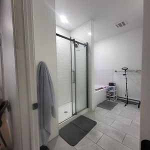 4 1/2 Haut de duplex - Photo 2