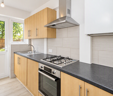 4 bedroom house to rent - Photo 4