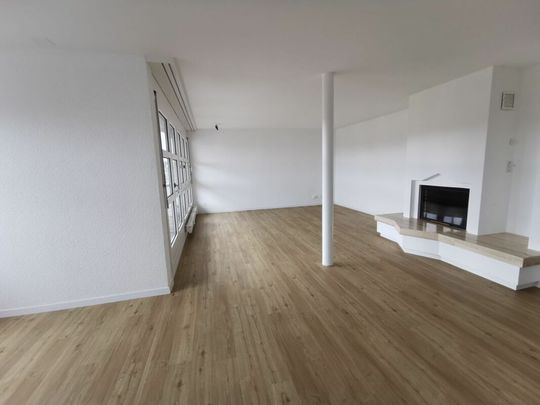 Attraktive Wohnung mit grosser Terrasse und neuer Küche - Foto 1