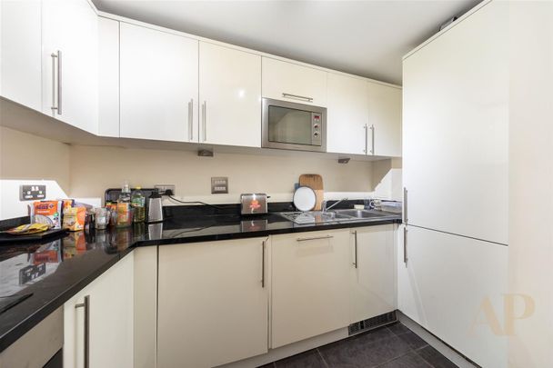 Cheshire Street, Shoreditch, London - Photo 1