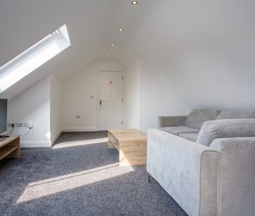 Flat 4, 17B Burleigh Road - Photo 5
