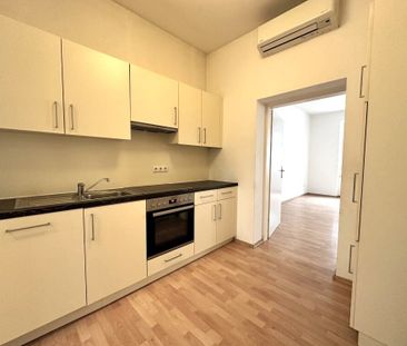 Direkt neben dem Schlossberg – 2-Zimmer-Wohnung mit separater Küche... - Photo 6