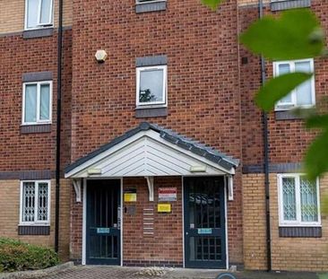 1 bedroom in a flat share to rent - Photo 1