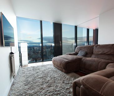 2 Bed Flat, Beetham Tower, M3 - Photo 2