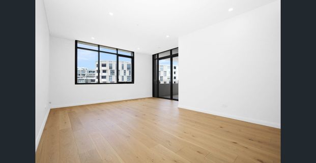 Modern Two-bedroom, perfectly appointed for a convenient lifestyle - Photo 1