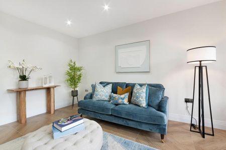 4 bedroom semi-detached house to rent - Photo 2