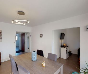 Appartement à louer - PLACE LUTON - Photo 3