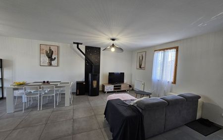 Location Maison Avec terrain rénové(e) Saint-benigne - Photo 4