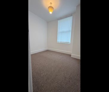 3 Bed Terraced House, Suburban Road, L6 - Photo 1