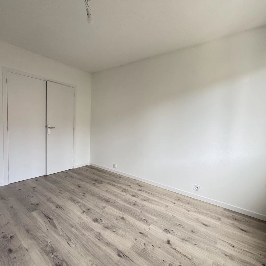 Location Appartement 3 pièces 65m² NICE 06100 - Photo 1