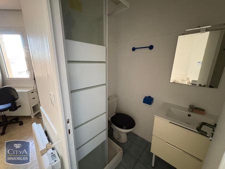 Location Appartement 1 pièce 13m² ANGOULEME 16000 - Photo 2
