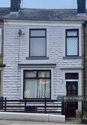 4 bedroom terraced house to rent - Photo 4