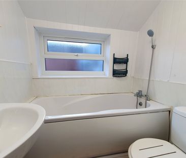 2 bed terraced house to rent in Aire Street, Middlesbrough, TS1 - Photo 4