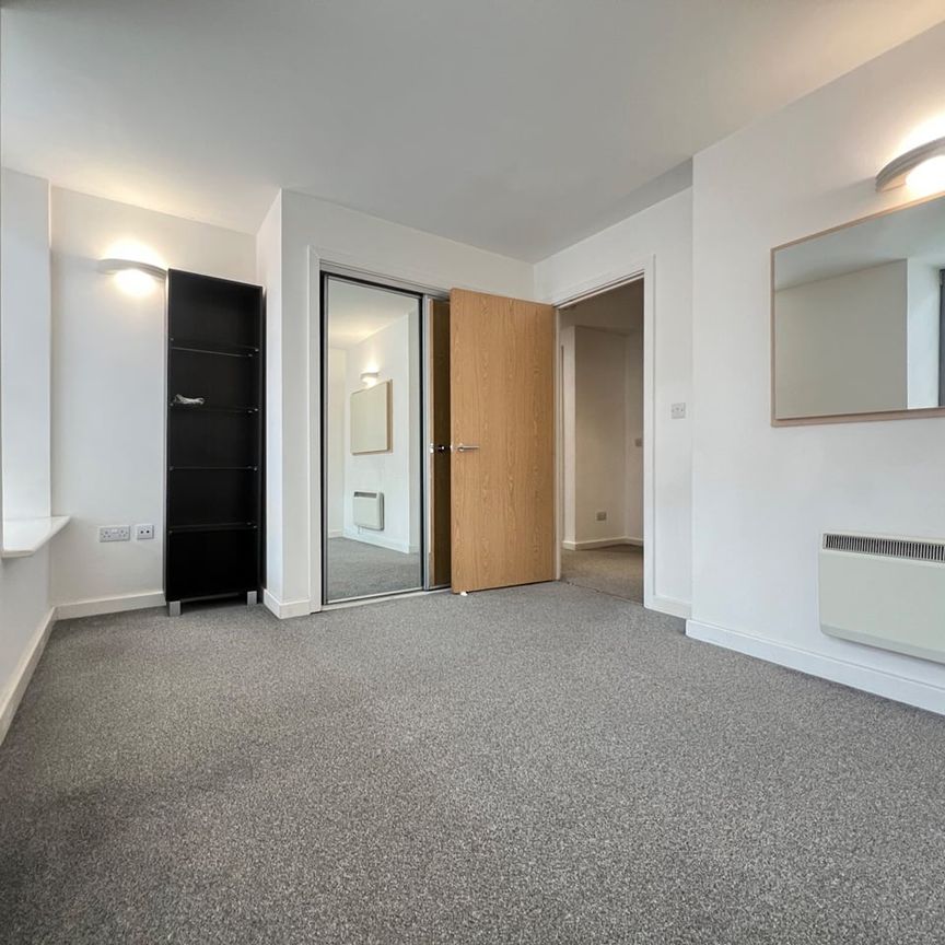 1 Bed Flat, Queens Road, NG2 - Photo 1