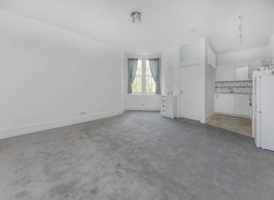 Abbey Road - Photo 1