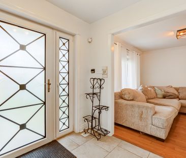 For Lease - 96 Rutledge Avenue, Newmarket, Ontario - Photo 1