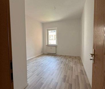 Schöne helle renovierte 4 Raum Wohnung in Hartenstein ab 01.01.2026... - Photo 3