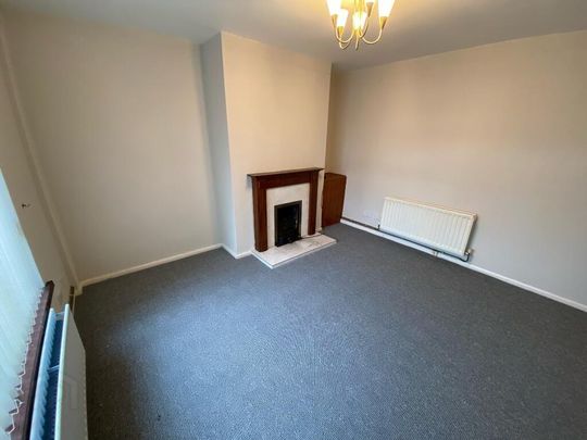 30 Hillview Park, Lisburn, BT27 4PA - Photo 1