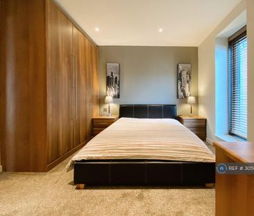 2 bedroom flat to rent - Photo 4