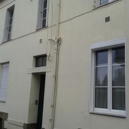 STUDIO - QUARTIER SAINT-THERESE - SURFACE 15,50 M² - Photo 4