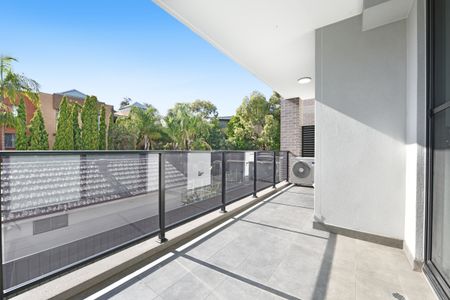 8/48-58 Railway Terrace, 2142, Granville Nsw - Photo 2