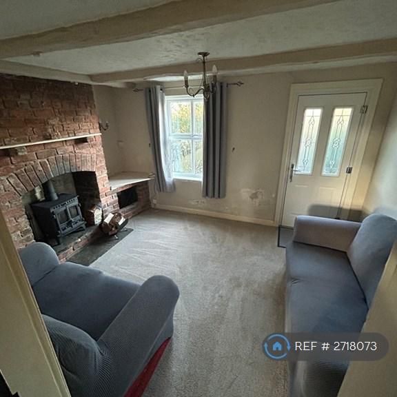 2 bedroom terraced house to rent - Photo 1