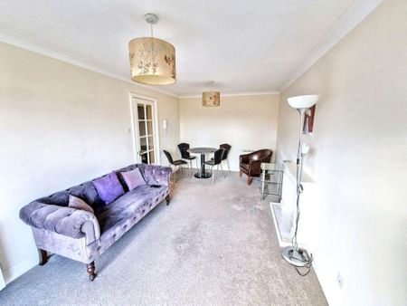 2 bed apartment to rent in NE2 - Photo 3