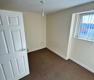 4 Bed Mid Terrace Meynell Road Leicester LE5 - Ace Properties - Photo 4