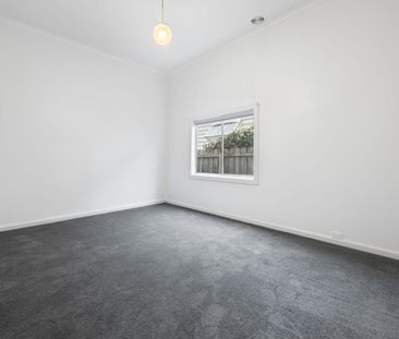 Location, Location – Northcote! - Photo 1